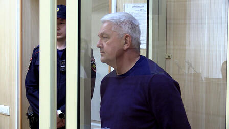 Экс-главу минздрава Пермского края обвиняют в получении многомиллионных взяток