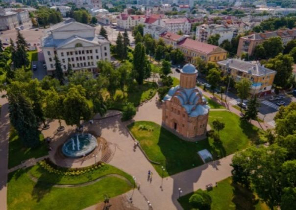 В Чернигове штурмовик зарезал гражданского, другой военный угрожал гранатой бывшей жене и полицейским