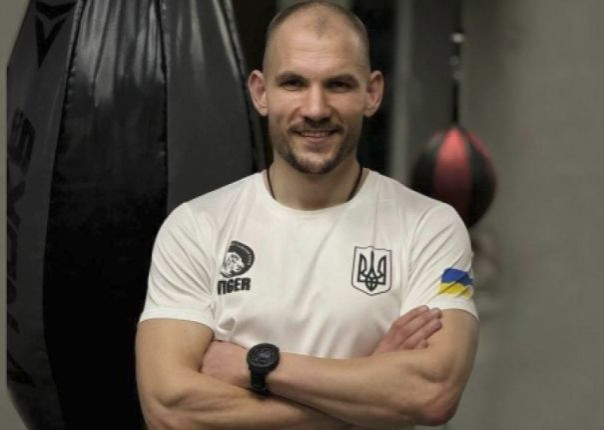 Спутника Анджелины Джоли уже выпустили из подвала военкомата, но не отпустили