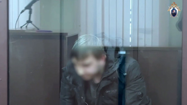 В Новокузнецке мужчина поджег полицейский автомобиль по указке мошенников