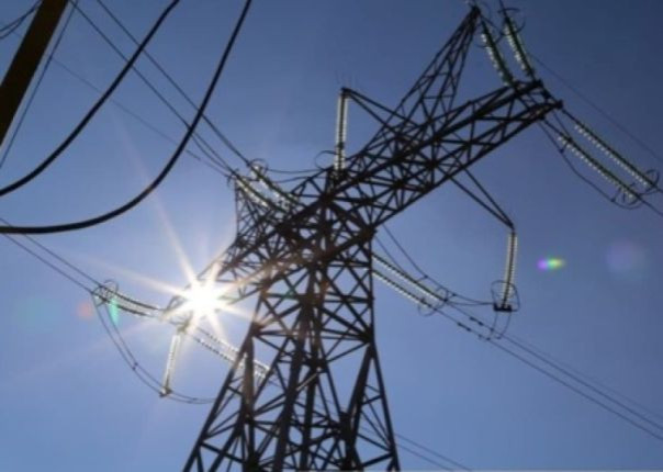 «Укрэнерго» предупреждает о плановых отключениях света до 16 часов почти по всей стране