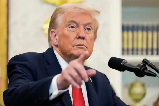 Трамп назвал крайний срок для решения Украины по плану США