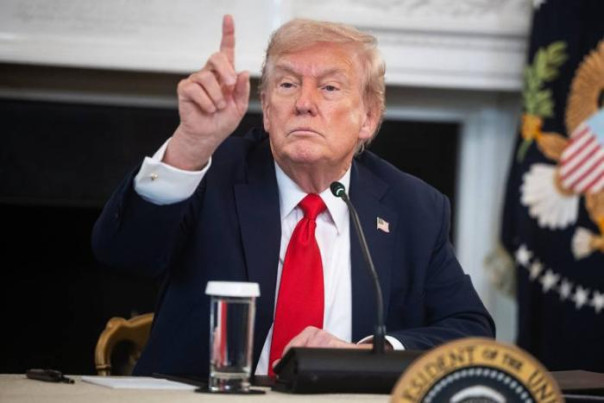 Трамп объявил о закрытии воздушного пространства над Венесуэлой