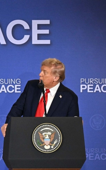 Пока Байден готовится возвращаться,  Трамп  играет на всех досках: «черная дыра» в Чикаго,  поражение на местных выборах и шатдаун