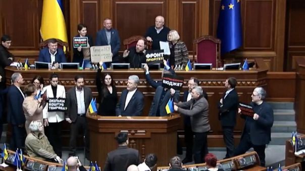 Развал по-украински: коррупция Киева вышла за пределы Незалежной