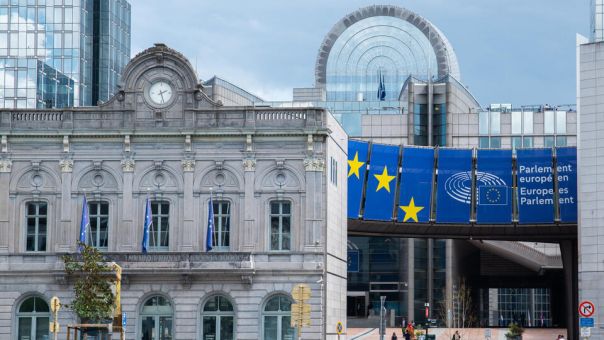 ЕС желает вмешаться в переговоры РФ и США по Украине и сорвать их