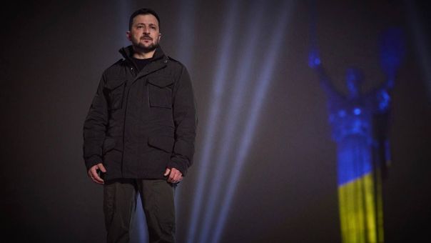 Бой кремлёвских курантов в головах укропатриотов