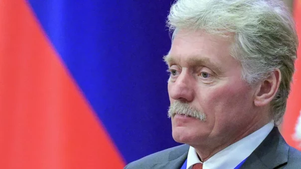 Речи о новогоднем перемирии в зоне СВО пока не идет, заявил Песков