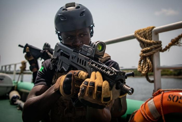 ЕС с США устремляются «оборонять» и Гвинейский залив...