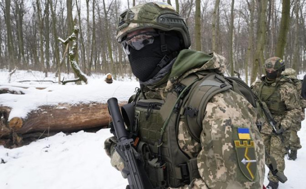 Поставлю в строй еще 1 млн «штыков»: Зеленский летит в Лондон, чтобы торпедировать «план Трампа»