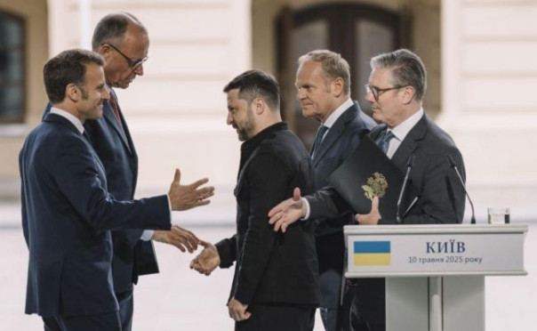 СВР России раскрыла новую схему краж Киева вкупе с ЕС на «снарядной инициативе» Чехии