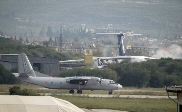 Бесславная годовщина:12 месяцев наши базы Тартус и Хмеймим находятся в Сирии под прицелом автоматов джихадистов