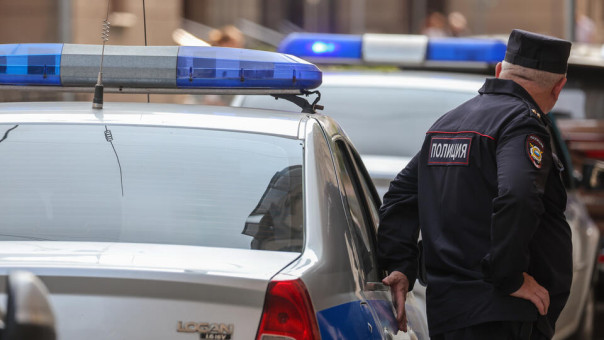 Два петербуржца пытались заживо сжечь жильцов шести квартир