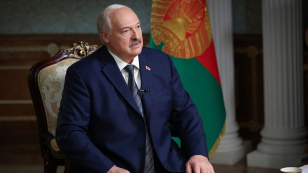 Лукашенко считает Путина "волкодавом" в политике