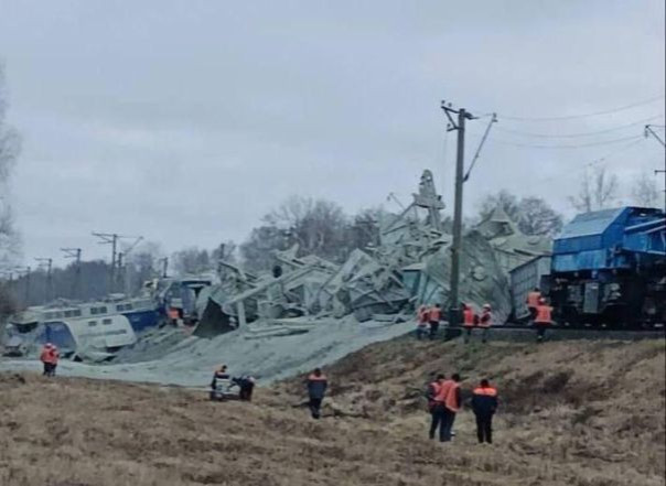 Ночью "Герань" остановила под Житомиром движущийся товарный поезд Ужгород-Харьков.