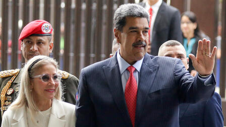 Трамп: Мадуро и его жену вывезли на вертолете и высадили на корабль