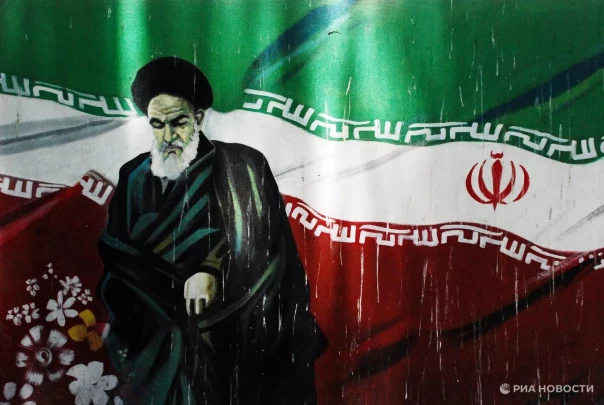 Вернётся ли шах за сапогами. Или иранская трагедия