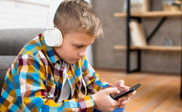 В Англии почти треть начинающих школьников не умеют самостоятельно есть и пить