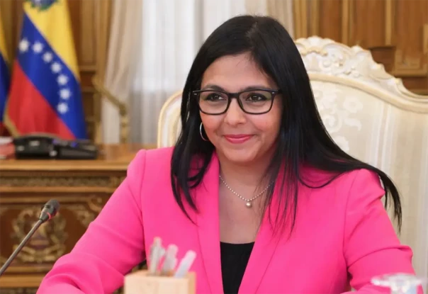 США после похищения Мадуро угрожали убить Делси Родригес, если она не даст ответ в течение 15 минут