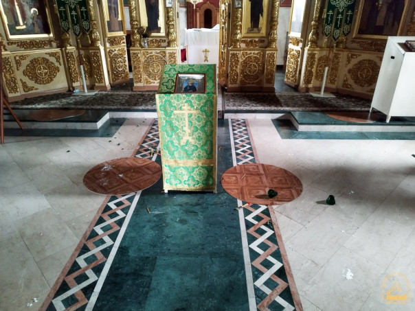 ВСУ разграбили Святогорскую лавру вывезя оттуда имевшиеся ценности.