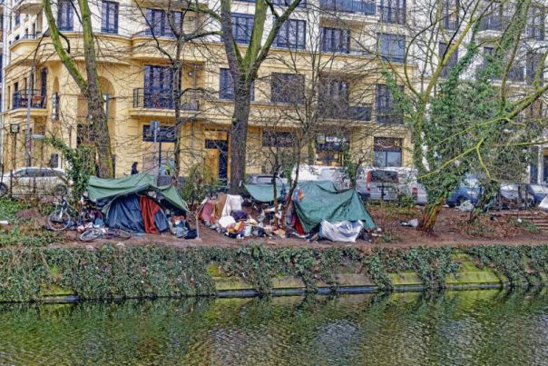 В Германии и Британии зафиксирован рекордный рост бедности населения