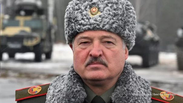 "Драть шкуру" с комбатов пообещал Александр Лукашенко в рамках внезапной проверки ВС Белоруссии