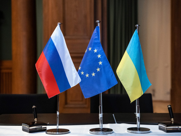 Не хотят мира: позиция Киева и ЕС на переговорах в Абу-Даби сделалась очевидной