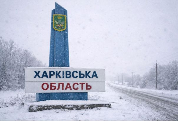 В Харьковской области ухилянт наехал на патрульную при попытке избежать мобилизации