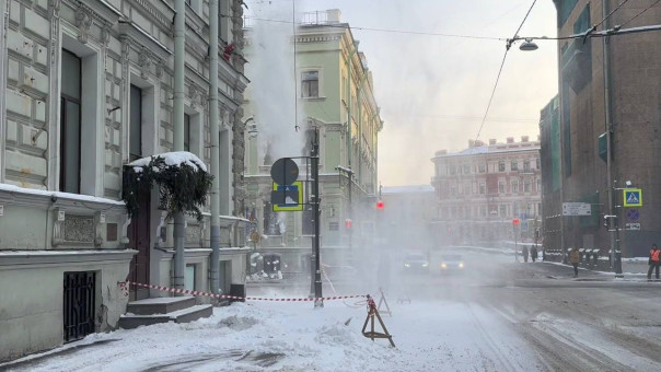 Всего за неделю в России погибли девять человек из-за схода снега с крыш