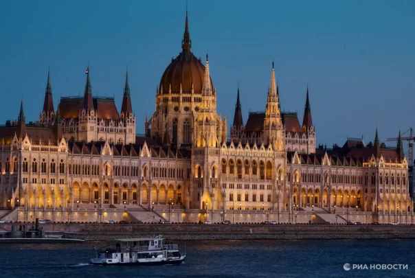 В Венгрии предложили принять резолюцию, отвергающую вступление Украины в ЕС