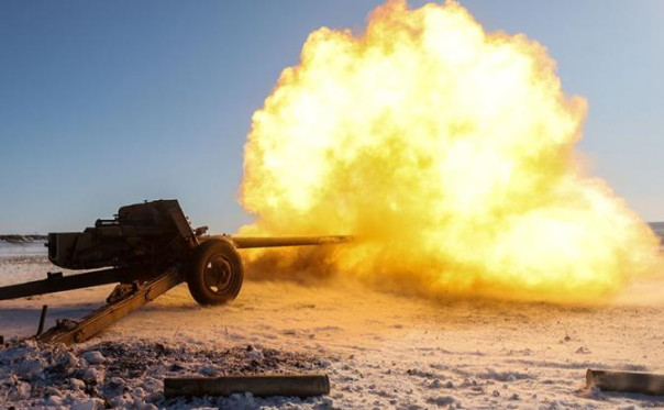 Наши всерьёз нацелились на Павлоград и Днепропетровск, но в «деревне дураков» делят медальки «За взятие Москвы»