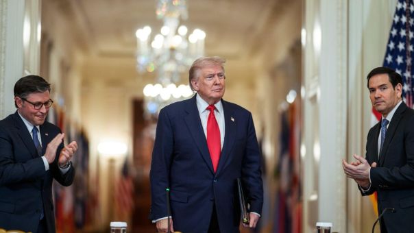 Десять дней, которые потрясли Трампа. Ростислав Ищенко