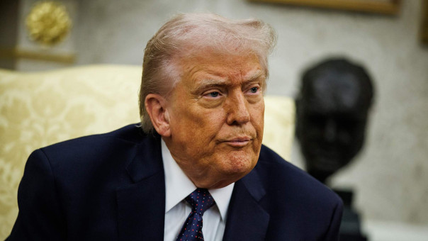 Расчёт напряжения: зачем Трамп вышел на контакт с Путиным