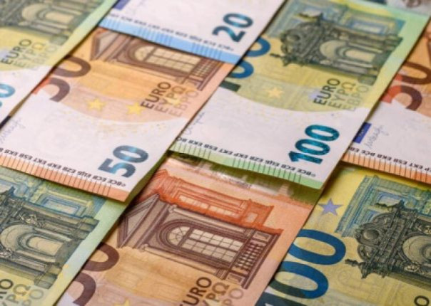 Евросоюз намерен передать Украине €30 млрд без согласия Венгрии и Словакии