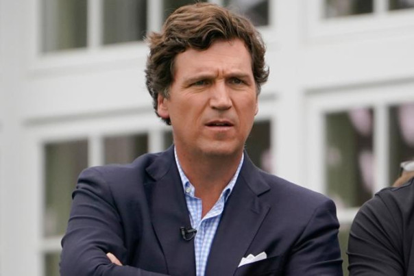 Такер Карлсон заявил, что ЦРУ хочет сделать его иноагентом в США