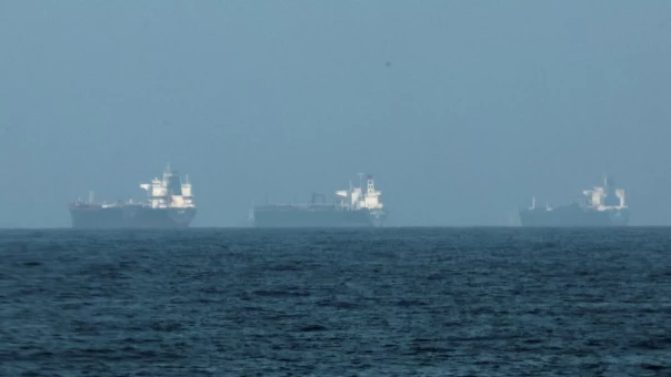 США допустили снятие санкций с части иранской нефти