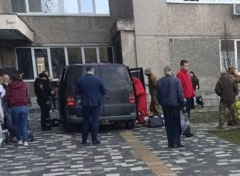 Во Львове перерезали шею сотруднику ТЦК