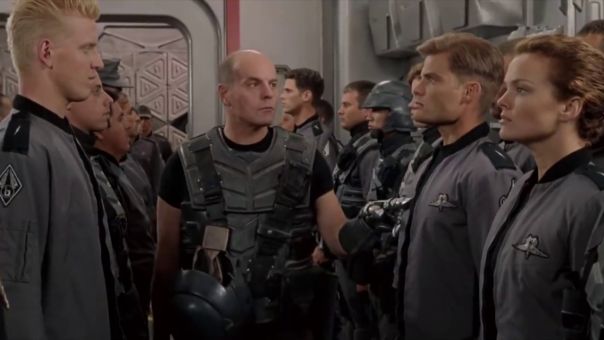 Гражданство. Александр Роджерс