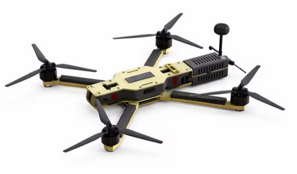 В России создали складной FPV-дрон "Матрёшка" с умным контейнером