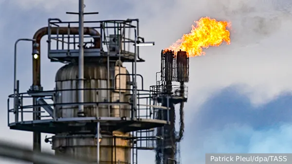 ЕК отказалась включать запрет на перевозку нефти России в 20-й пакет санкций