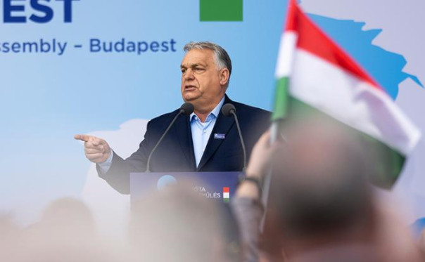 «Будапештский Майдан» назначен на 13-е: Евросоюз жаждет покончить с Орбаном в Венгрии и «орбанизацией» в ЕС