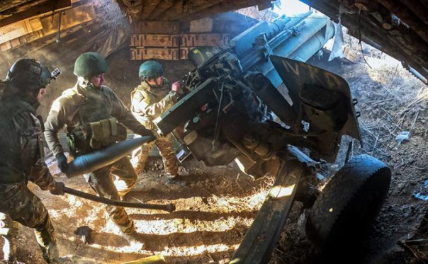 Сводки СВО, 3 апреля, главное: Сырский начал «наступ» на позиции группировки «Центр» — бои идут адские