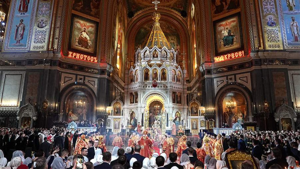 Пасхальная служба в храме Христа Спасителя. Прямая трансляция