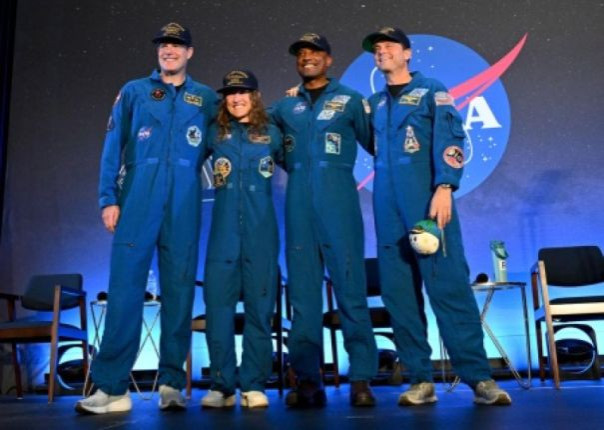 Лунная миссия окончена: экипаж «Артемиды-2» благополучно вернулся на Землю