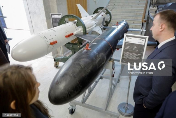 Новая украинская крылатая ракета Areion, представленная на выставке в Киеве.