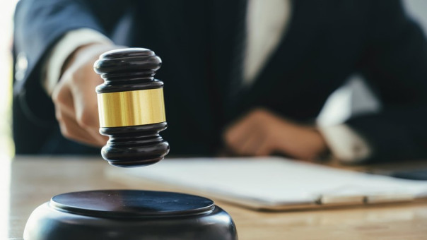 Девятиклассник из Пермского края заплатит 10 тысяч рублей за оскорбление учителя