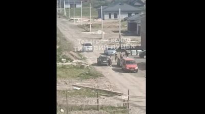 Разбили стекло и повредили кузов: возле Луцка два гражданина напали на авто ТЦК