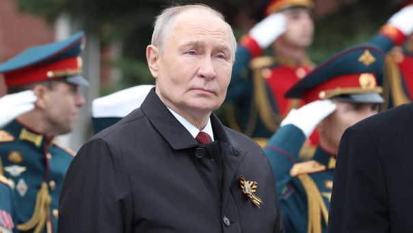 Ветеран ВОВ раскрыл содержание письма, переданного Путину на параде