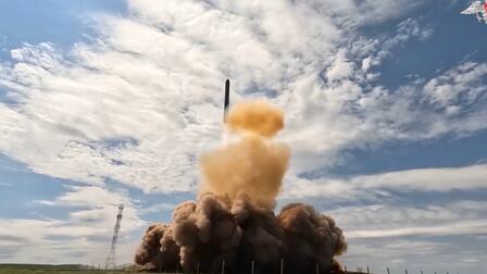 Командующий РВСН доложил Путину об успешном испытании ракеты "Сармат".