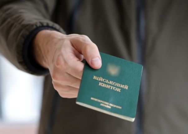 Разумков анонсировал мобилизацию на Украине с 18 лет
